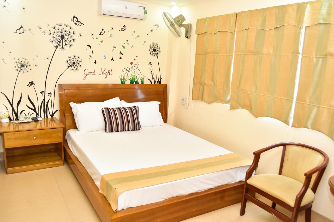 Sea View Dn Hotel Da Nang Exterior photo