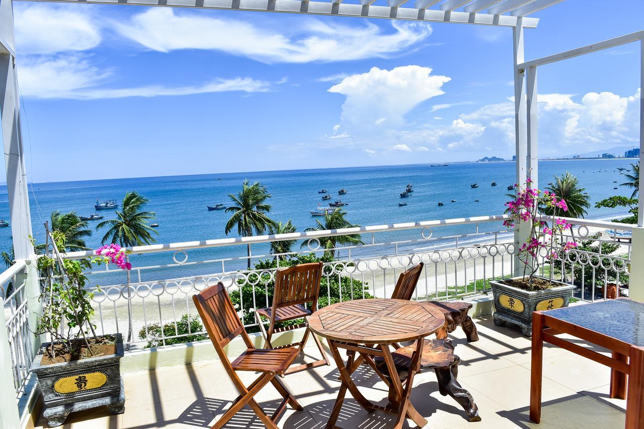 Sea View Dn Hotel Da Nang Exterior photo