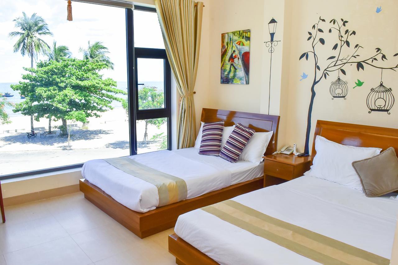 Sea View Dn Hotel Da Nang Exterior photo