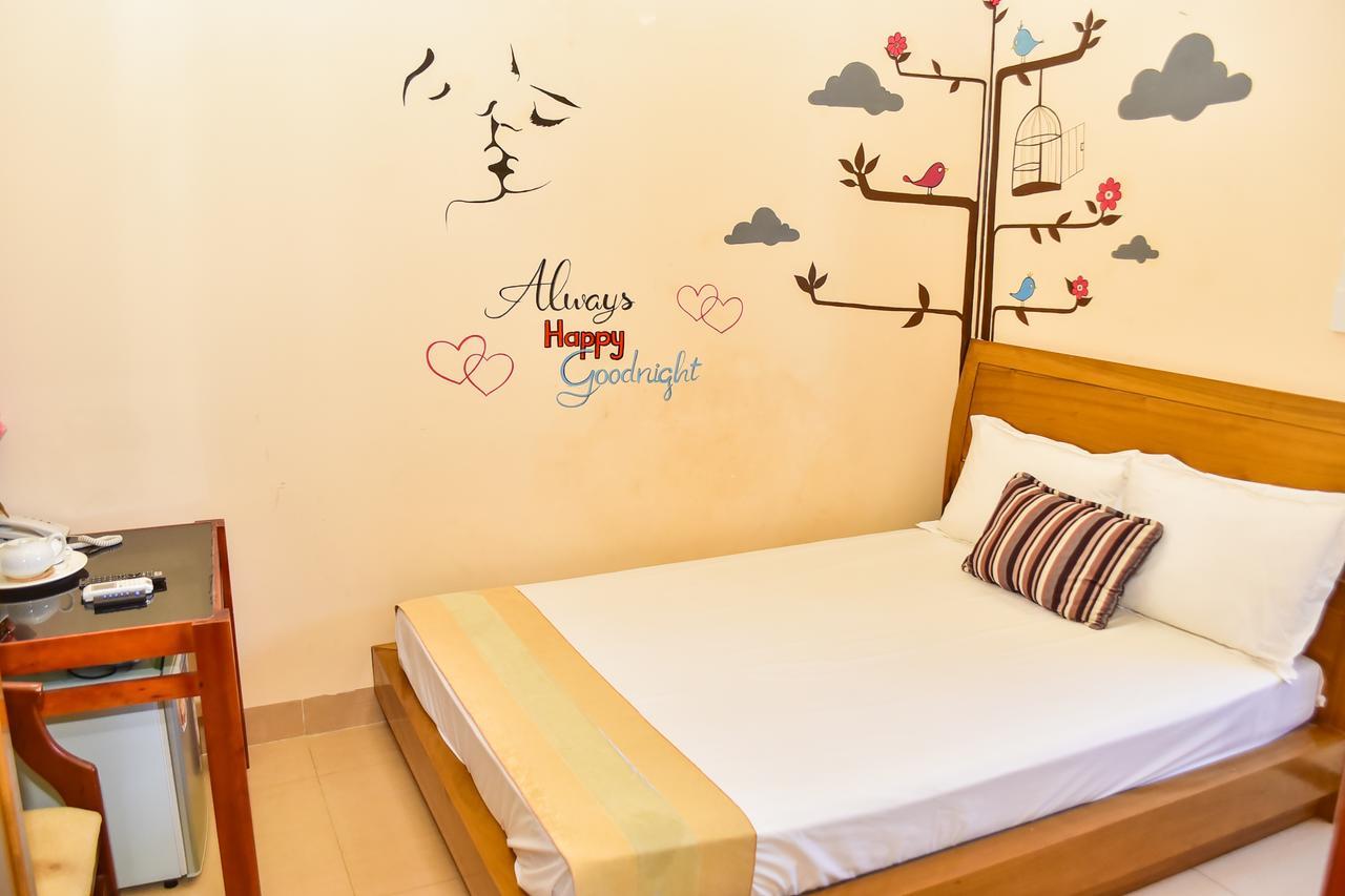 Sea View Dn Hotel Da Nang Exterior photo
