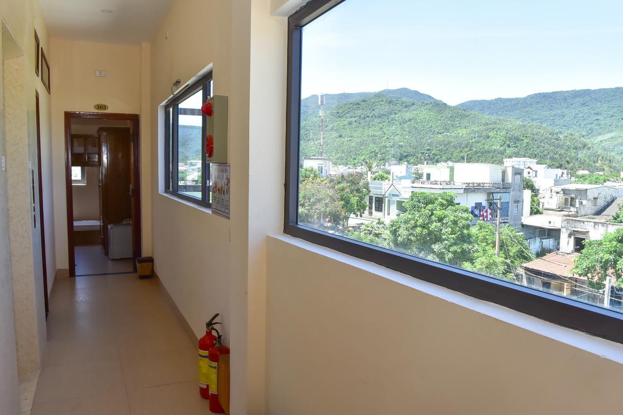 Sea View Dn Hotel Da Nang Exterior photo