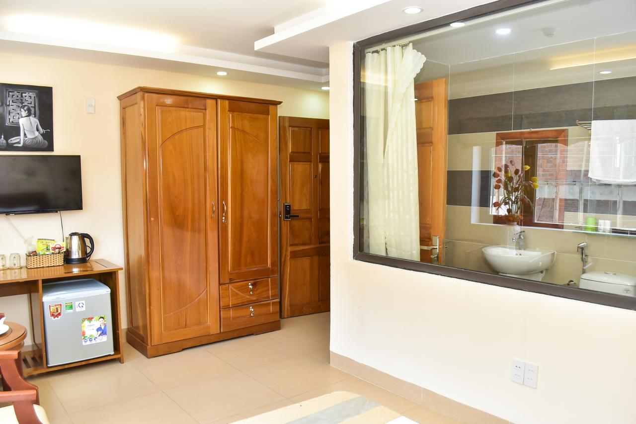 Sea View Dn Hotel Da Nang Exterior photo