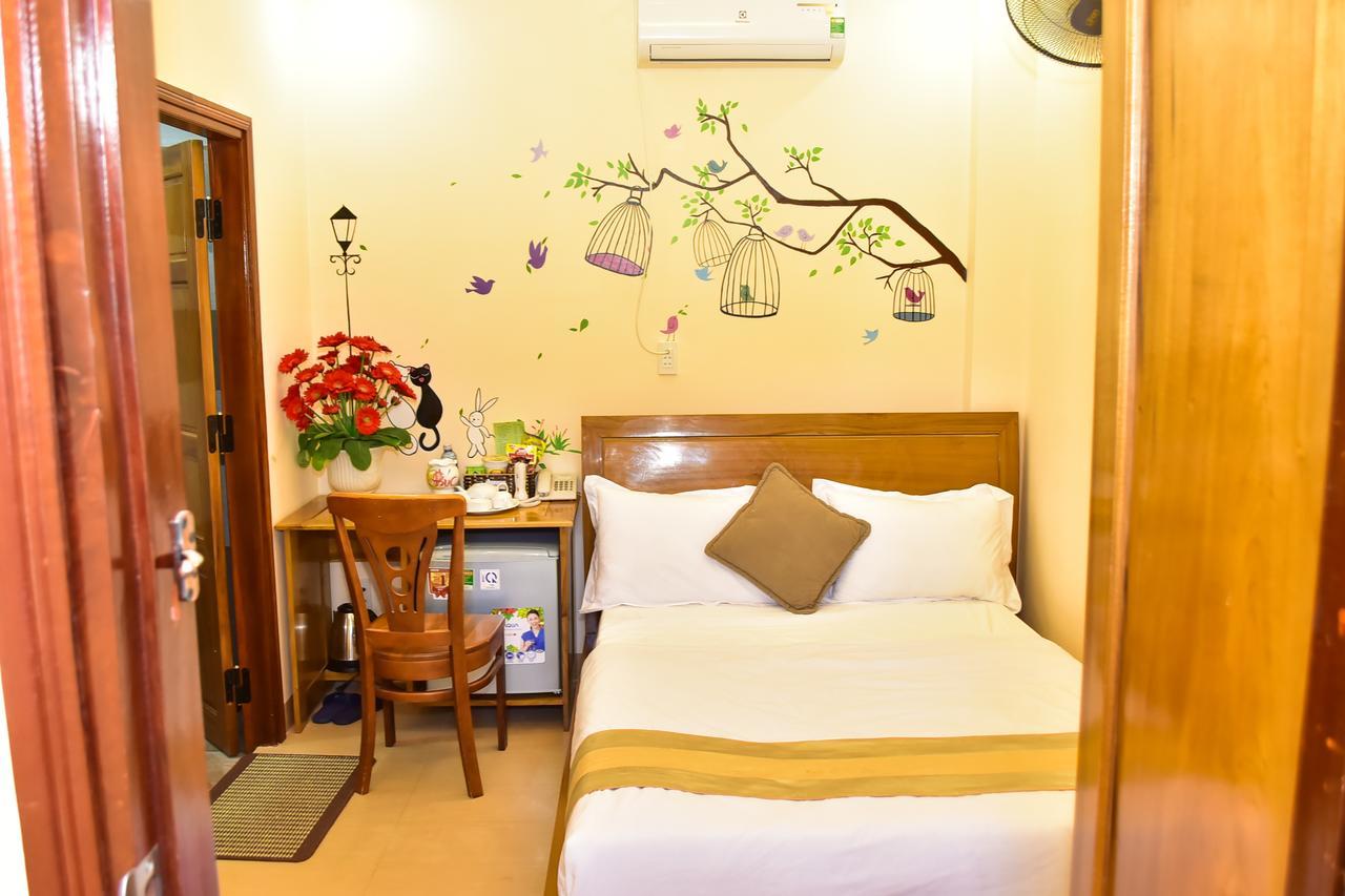 Sea View Dn Hotel Da Nang Exterior photo