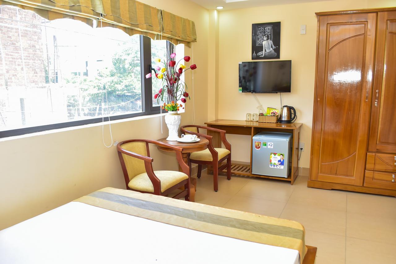 Sea View Dn Hotel Da Nang Exterior photo