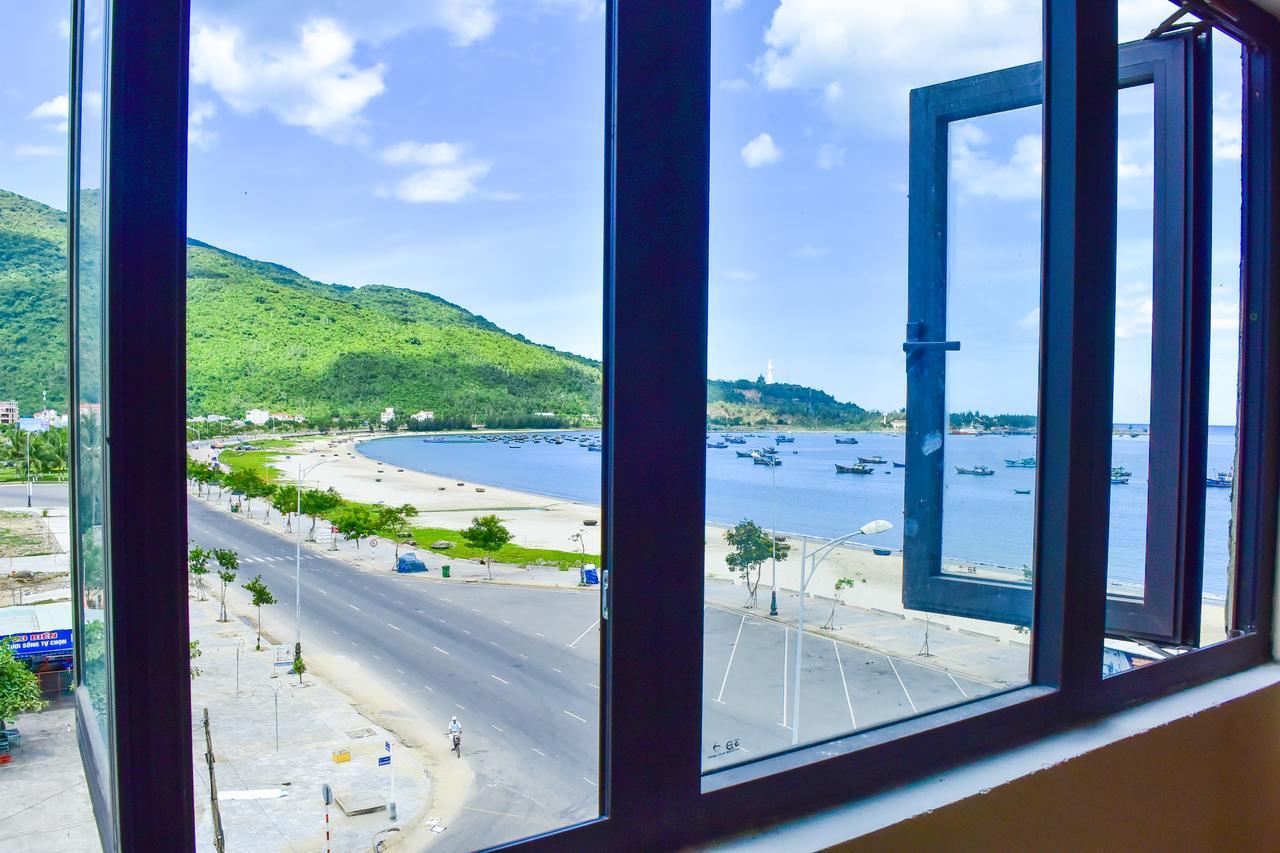 Sea View Dn Hotel Da Nang Exterior photo