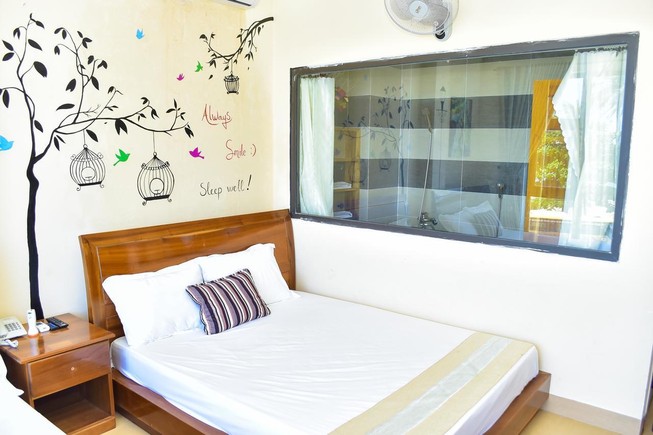 Sea View Dn Hotel Da Nang Exterior photo