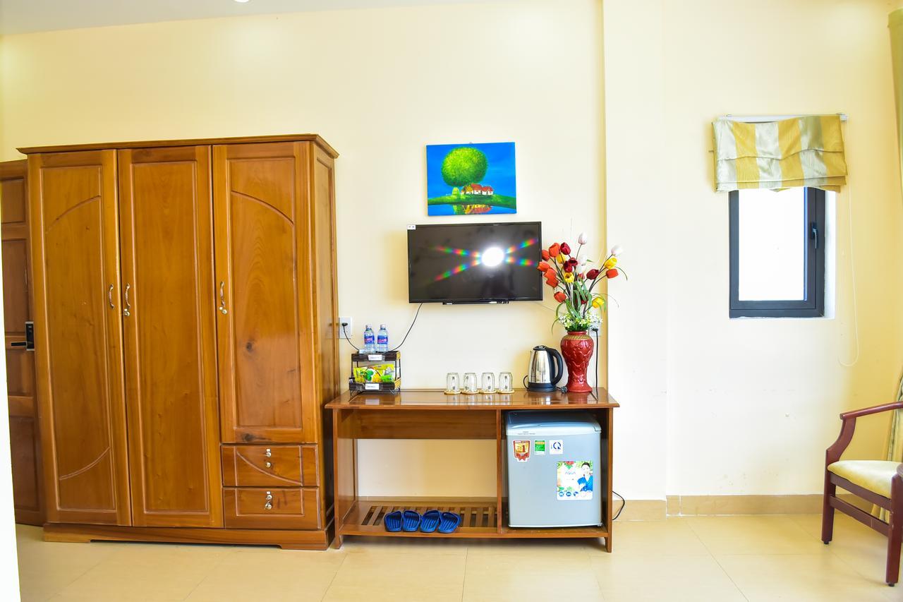 Sea View Dn Hotel Da Nang Exterior photo