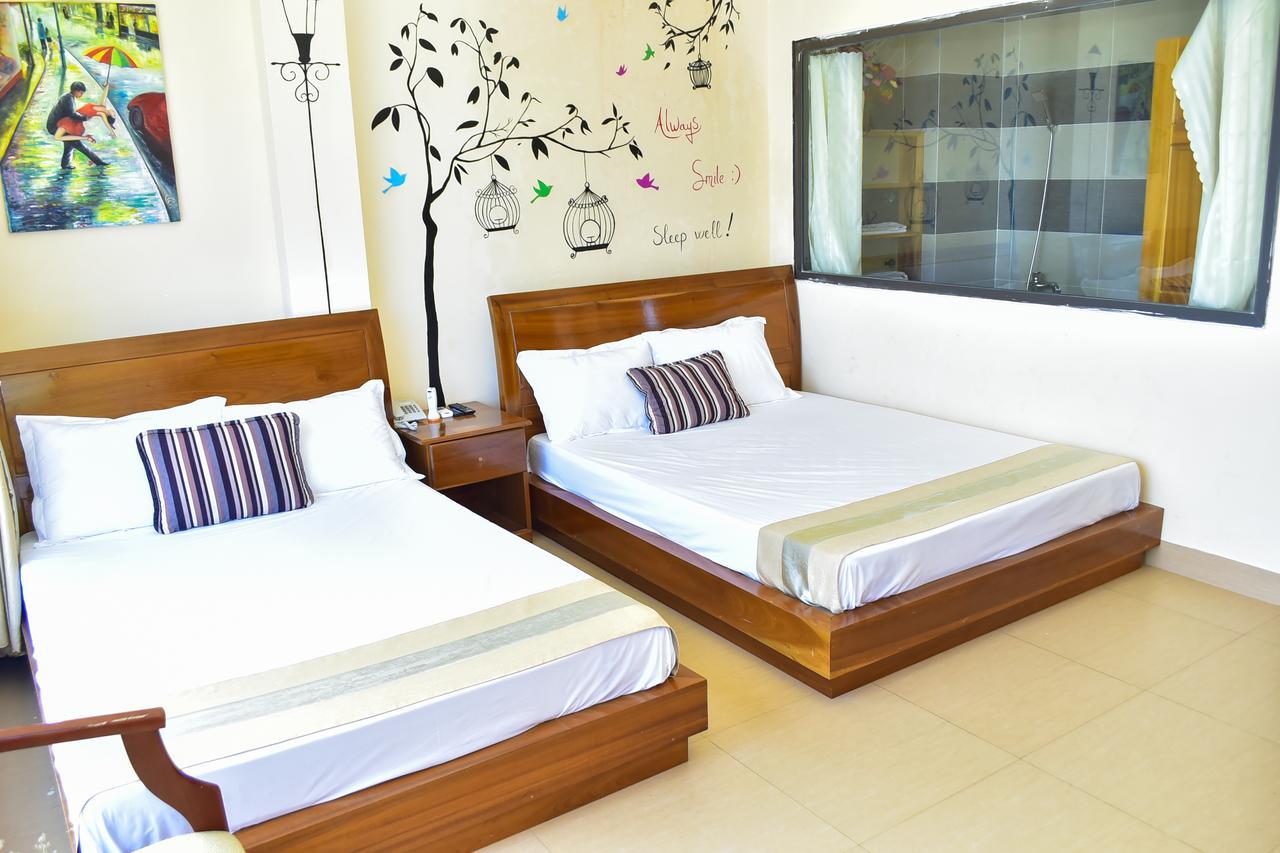 Sea View Dn Hotel Da Nang Exterior photo
